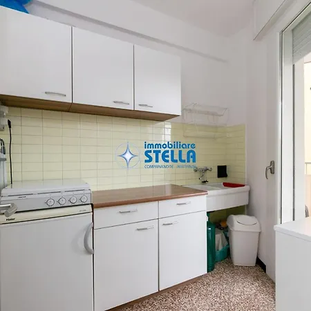 דירה Commerciale לידו די ג'סולו